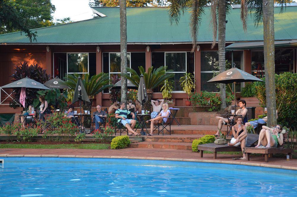 Iguazu Inn Hostel Puerto Iguazú Buitenkant foto